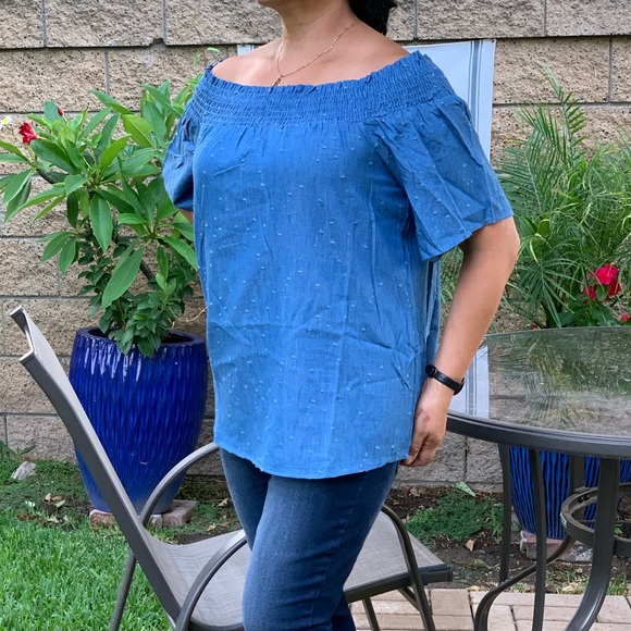 Soft denim off the shoulder blouse - Picture 2 of 5